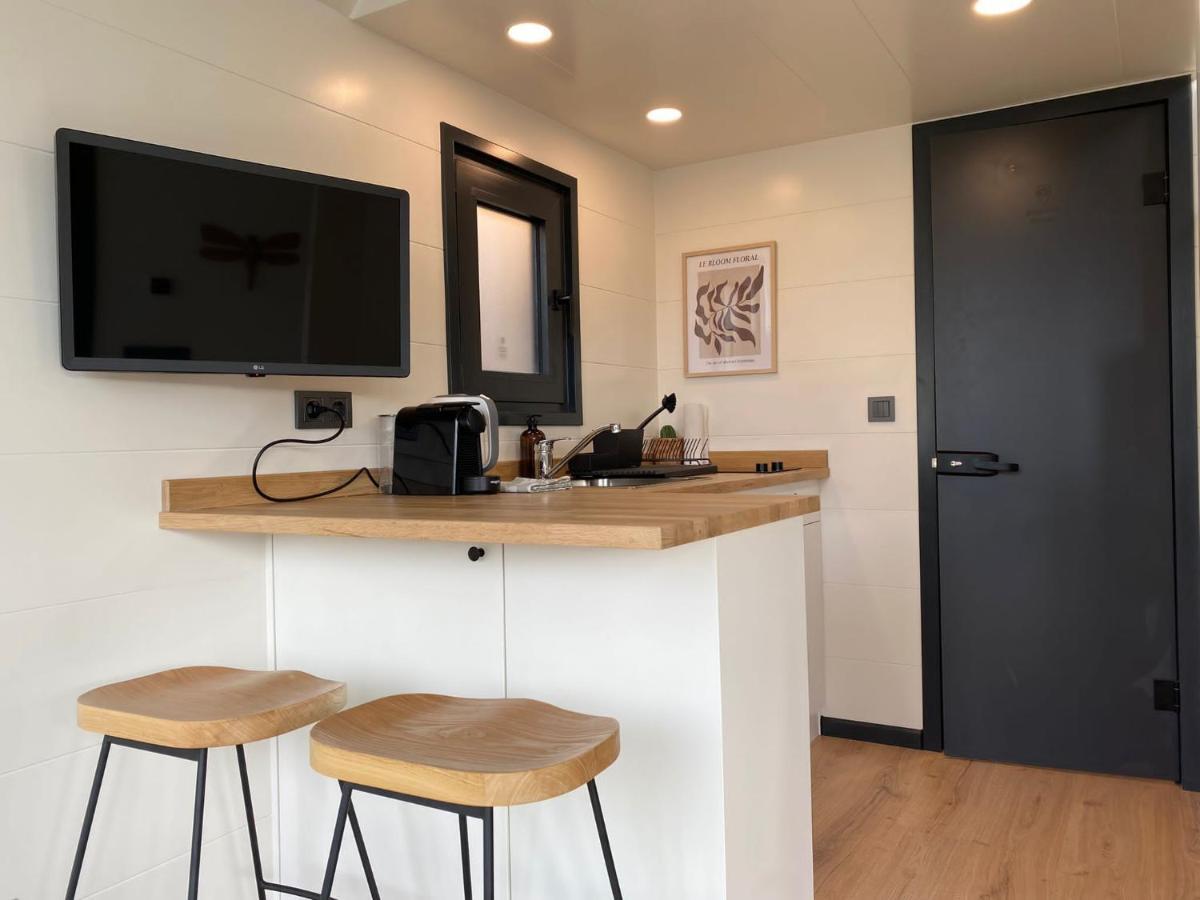 Tiny House With Sauna & Jacuzzi Near Amsterdam Vijfhuizen Zewnętrze zdjęcie