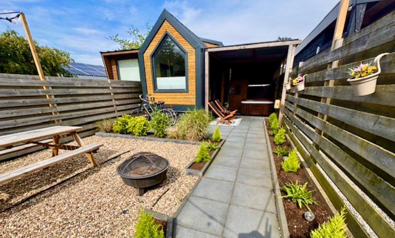 Tiny House With Sauna & Jacuzzi Near Amsterdam Vijfhuizen Zewnętrze zdjęcie